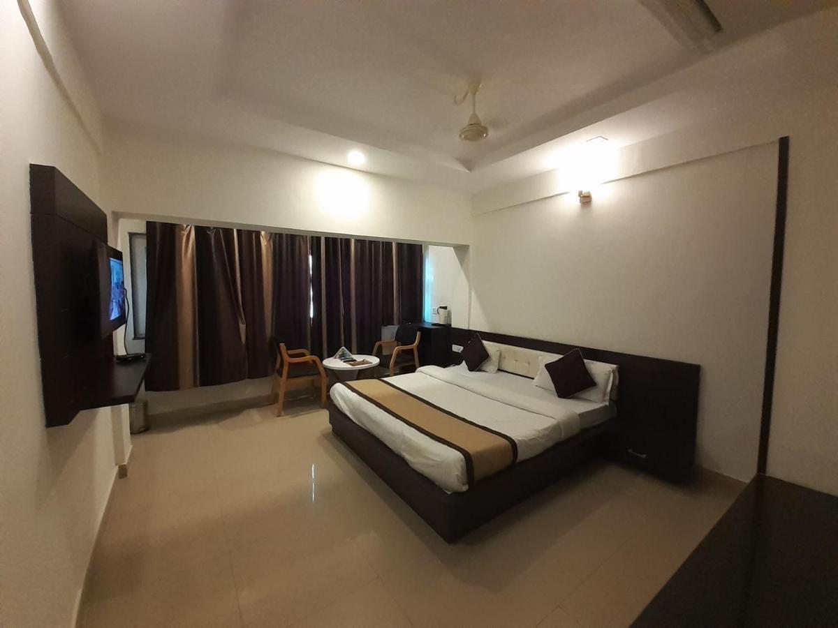 Hotel Bharat Кота Экстерьер фото