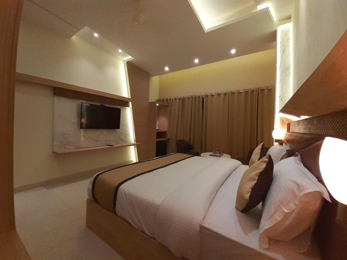 Hotel Bharat Кота Экстерьер фото