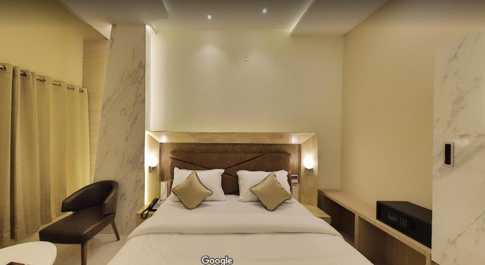 Hotel Bharat Кота Экстерьер фото
