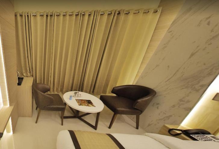 Hotel Bharat Кота Экстерьер фото